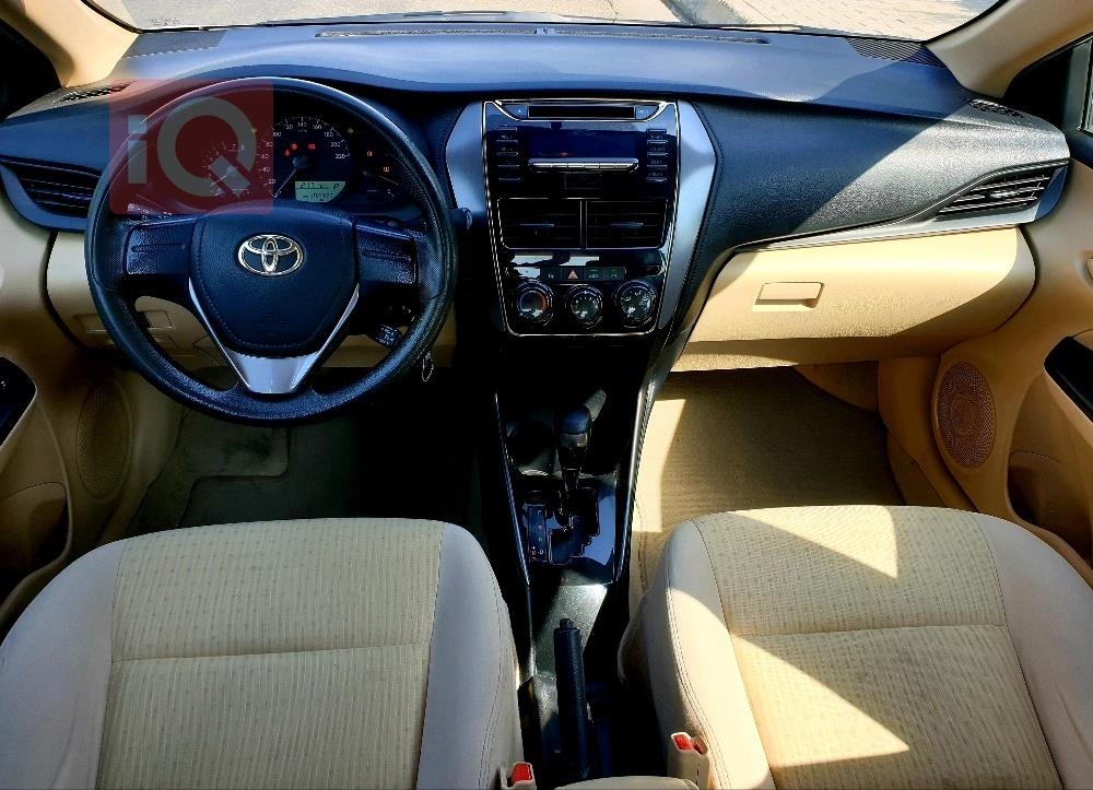https://cdn.iqcars.io142d80ab-5f5f-4ba6-94be-2d03037eafd9_3.jpg